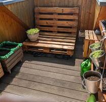 65 qm Dachgeschoss mit Balkon - 885,00 EUR Kaltmiete, ca.  65,00 m² in Braunschweig (PLZ: 38118) Westliches Ringgebiet