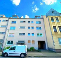 Stilvolle, gepflegte 1-Raum-DG-Wohnung in Essen