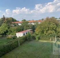 Möbel rein - Wohlfühlen garantiert - frisch renov. 2-R-Whg. mit Balkon in Stadtzentrums- u.Stadtparknähe zu vermieten - Großenhain