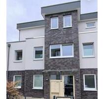 Wunderschöne 2-Zimmer-Wohnung mit Terrasse & Garten in Haan