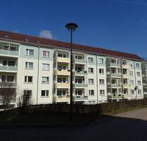 Helle, freundliche 3-Raumwohnung in Falkenau mit Einbauküche und Balkon - Flöha