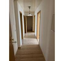 3 Zimmer Wohnung DG - Nähe Bahnhof - Schönebeck (Elbe)