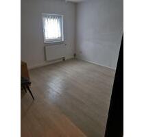 Wg zimmer neu renoviert, 400 warm Miete - Neumarkt in der Oberpfalz Altenhof