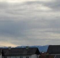 Helle 3-Zimmer-Wohnung auf zwei Ebenen mit Dachterrasse in Edling