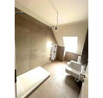 Zentrale 2 Zimmer DG-Wohnung - 690,00 EUR Kaltmiete, ca.  51,00 m² in Groß-Gerau (PLZ: 64521)