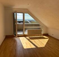 Schöne gemütliche helle Dachgeschosswohnung in Hildesheim-Itzum