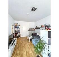 Moderne 2-Zimmer-Wohnung direkt am Stephansplatz mit Balkon - Hannover Südstadt