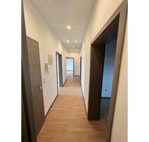 Helle 4-Zimmer-Wohnung mit Balkon in Kaiserslautern