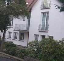 Parterrewohnung in Helsa mit Vorgarten in Waldnähe