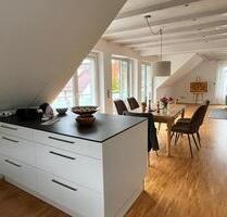Glottertal große moderne 3 - 4 Zimmer Wohnung Dachgeschoss Balkon