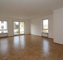 Sehr schöne Wohnung mit Sonnenbalkon...ParkettVinylbelag...TG - Chemnitz Borna-Heinersdorf