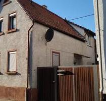 Kleines Haus zu vermieten - 800,00 EUR Kaltmiete, ca.  70,00 m² in Ockenheim (PLZ: 55437)