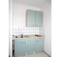 Möblierte 1-Raumwohnung mit Balkon zu vermieten *Ideal für StudentenAzubis* - Köthen (Anhalt)