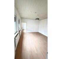 4 Zimmerwohnung in Egelsbach - 1.250,00 EUR Kaltmiete, ca.  86,00 m² in Egelsbach (PLZ: 63329)