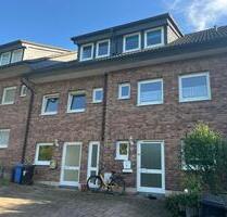 **Renoviertes, großzügiges Reihenmittelhaus in Leverkusen Kursiefen**
