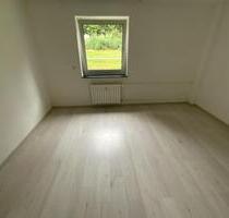 Besichtigen lohnt sich! 3-Zimmer-Erdgeschoss-Wohnung - Siegen Dillnhütten