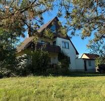 Haus mit Garten und Garage sowie Keller - Spalt