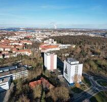 Schöne 4-Zimmer-Wohnung mit Einbauküche in Rostocker Südstadt - Papendorf