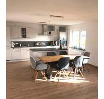 4 Zimmer Wohnung zu vermieten - 990,00 EUR Kaltmiete, in Kirchdorf an der Iller (PLZ: 88457)