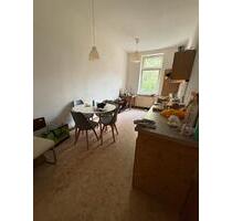 2 Zimmer Wohnung mit große Küche - Halle (Saale) Büschdorf