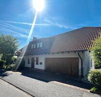 Mehrgenerationenhaus mit Einliegerwohnung in begehrter Lage - Siegen Weidenau