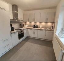 132 m² Wohnung + 20 m² Balkon - 1.500,00 EUR Kaltmiete, in Hamberge (PLZ: 23619)