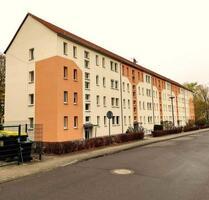Traumhafte 2-Zimmer-Wohnung in begehrter Lage v. Regis-Breitingen
