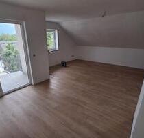 Wohnung Erstbezug: 3 Zimmer-DG-Wohnung mit Balkon in Bürstadt