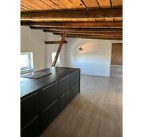 3 Raum Wohnung - 600,00 EUR Kaltmiete, ca.  100,00 m² in Magdeburg (PLZ: 39118) Lemsdorf