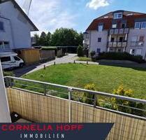 #Wunderschöne 3-Raum Wohnung #Ruhe #Balkon #Tiefgarage #Keller #Tageslichtbad mit Dusche und Wanne - Erfurt Linderbach