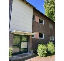 Große 4-Zimmer-Wohnung in Krefeld Bockum frei!