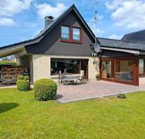 Ferienhaus Erstwohnsitz möglich 200 m zur Ostsee zuverkaufen - Neukirchen