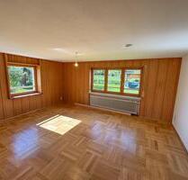 Helle 3,5-Zimmer-Wohnung mit Garten- & Bergblick, Terrasse in Rot - Staudach-Egerndach