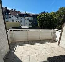 Helle 2,5-Zimmer-Wohnung mit Balkon & Einbauküche Holsterhausen - Essen Stadtbezirk III