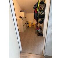 Helle und geräumige DG-Wohnung in Warmbronn - Leonberg
