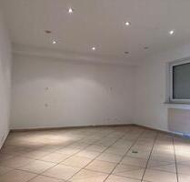 VB3481b Moderne Büroeinheit über zwei Etagen in ruhiger Lage Neutraubling