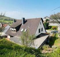 Helle Dachwohnung mit Kamin 3,5 Zimmer - Laufach
