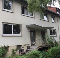 Gut geschnittene 2,5-Zimmer-Dachgeschosswohnung - Bremen Blockland