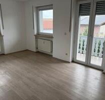 4,5 Zimmer Wohnung - 849,00 EUR Kaltmiete, in Sünching (PLZ: 93104)