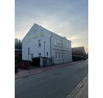 Mietwohnung - 1.300,00 EUR Kaltmiete, ca.  125,00 m² in Eutin (PLZ: 23701)