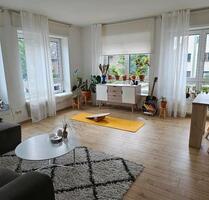 Wunderschöne lichtdurchflutete 2-Zimmer-Wohnung - Duisburg Großenbaum