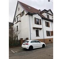Völklingen, schöne, renovierte Dachgeschoss- Singlwohnung