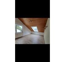 Ruhige 2 Zimmer Wohnung in Hüttlingen