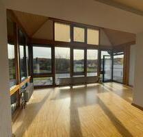 IK| Großzügige 4-Zimmer-Wohnung mit Panorama-Fenster - Steinwenden