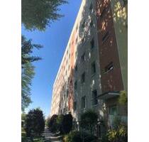 schöne 2-Zimmer-Wohnung mit Balkon in Staßfurt