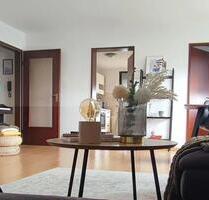 Helle 3-Zimmer Dachgeschosswohnung in Waldbröl- Eichen zu vermieten!