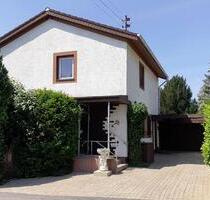 Freist. Einfamilienhaus, Bj. 196780, ca. 215 qm, 604qm, Garten, - Wiesloch