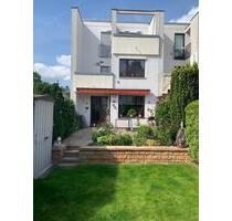 Reihenendhaus - 550.000,00&nbsp;EUR Kaufpreis, ca.&nbsp; 135,00&nbsp;m&sup2; in Berlin (PLZ: 12279) Tempelhof-Schöneberg