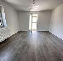 Helle 3 Zimmer-Mietwohnung in Waldrandlage mit sonnigem Balkon - Haiterbach