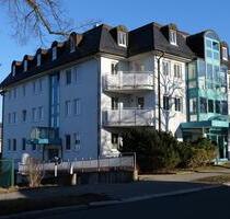 Ruhig wohnen am Stadtrand – lichtdurchflutet mit Balkon! - Auerbach/Vogtland